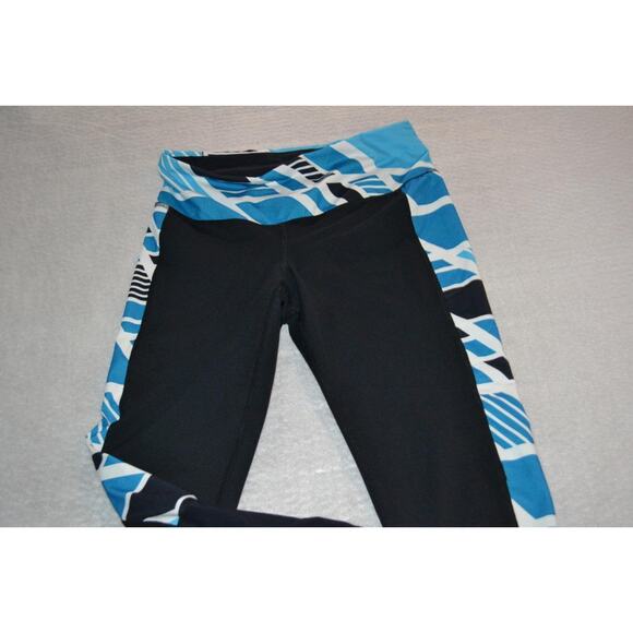 27366 Brooks Running Gym Pants Workout Capris Black Size Small Womens - Picture 2 of 6